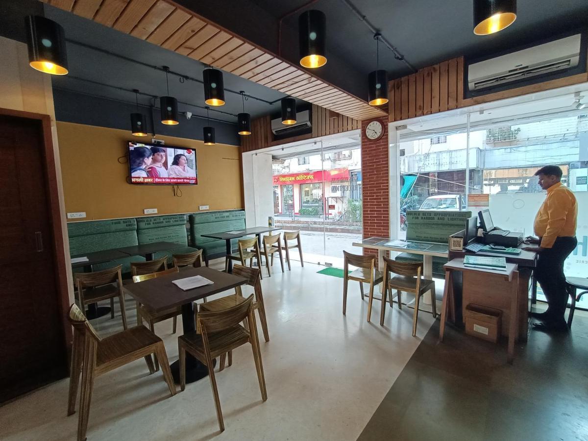 公路客栈酒店 孟买 外观 照片